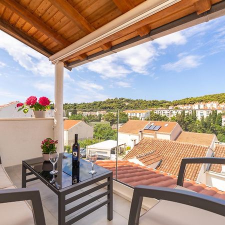 Apartment Laura Ντουμπρόβνικ Εξωτερικό φωτογραφία