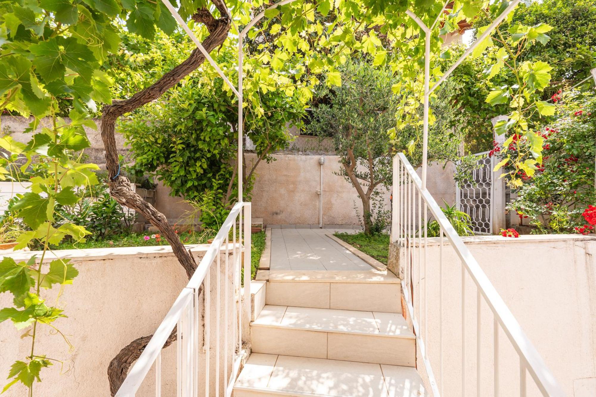 Apartment Laura Ντουμπρόβνικ Εξωτερικό φωτογραφία