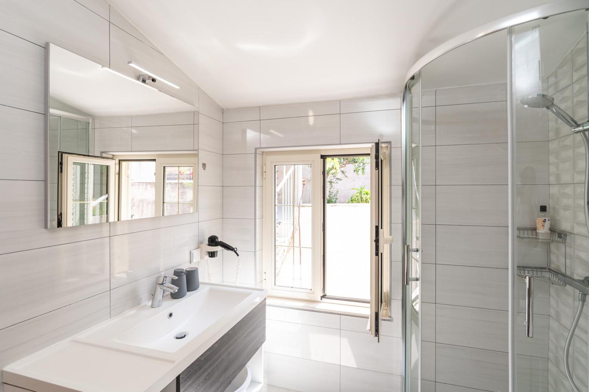 Apartment Laura Ντουμπρόβνικ Εξωτερικό φωτογραφία