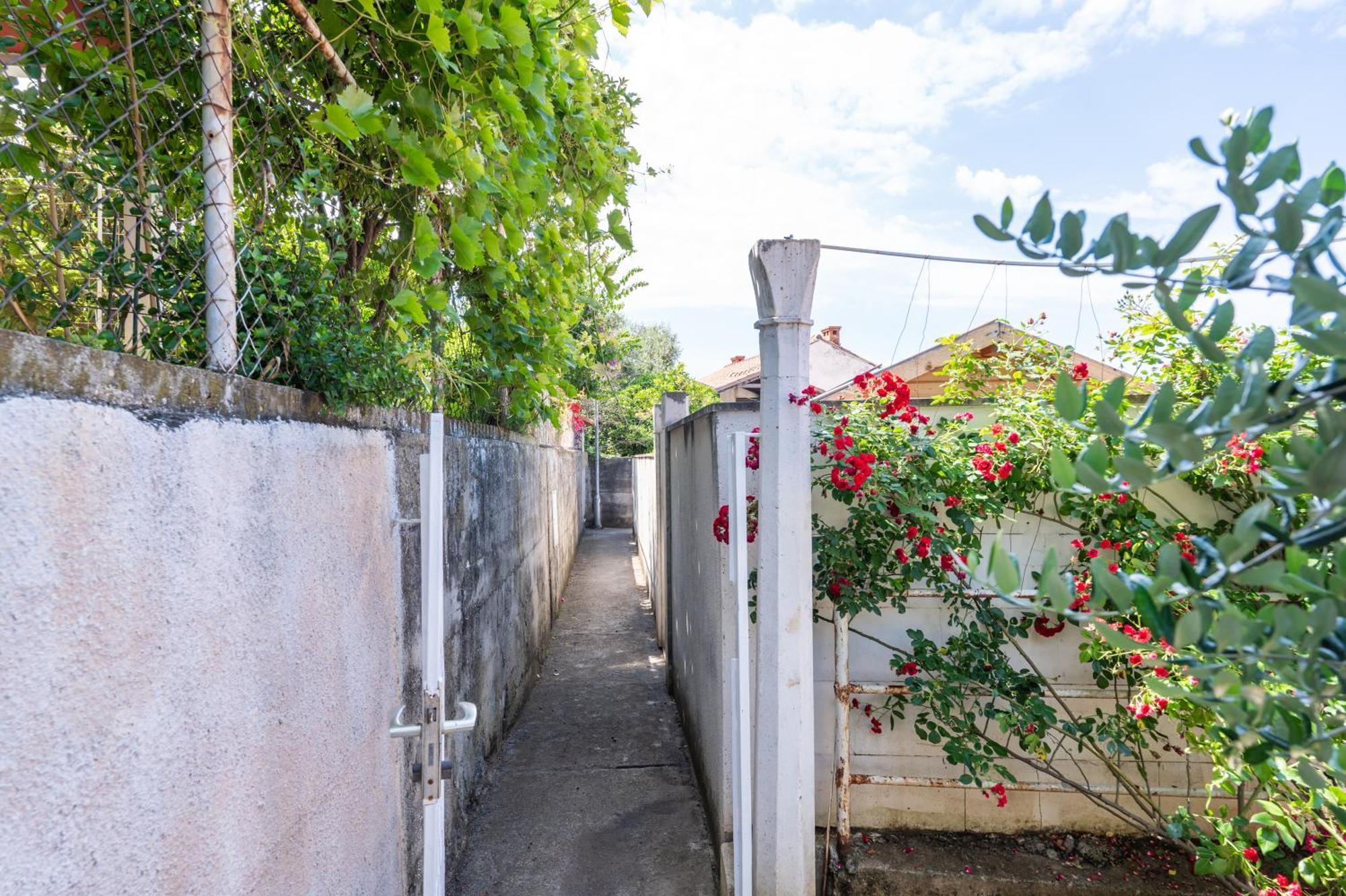 Apartment Laura Ντουμπρόβνικ Εξωτερικό φωτογραφία